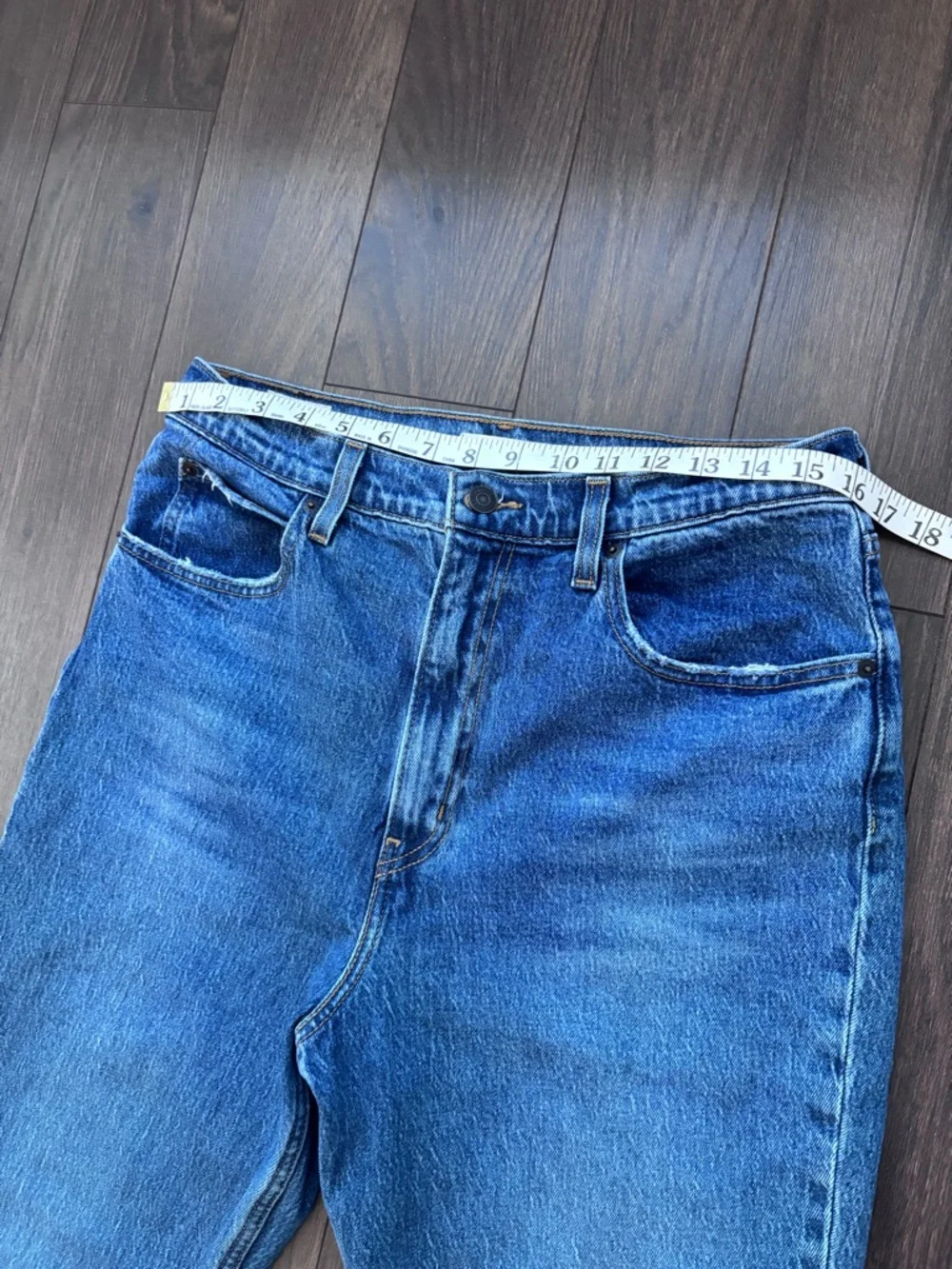 LEVI’S 70s High Waited Flare Jeans Denim Size 31 - Picture 10 of 16